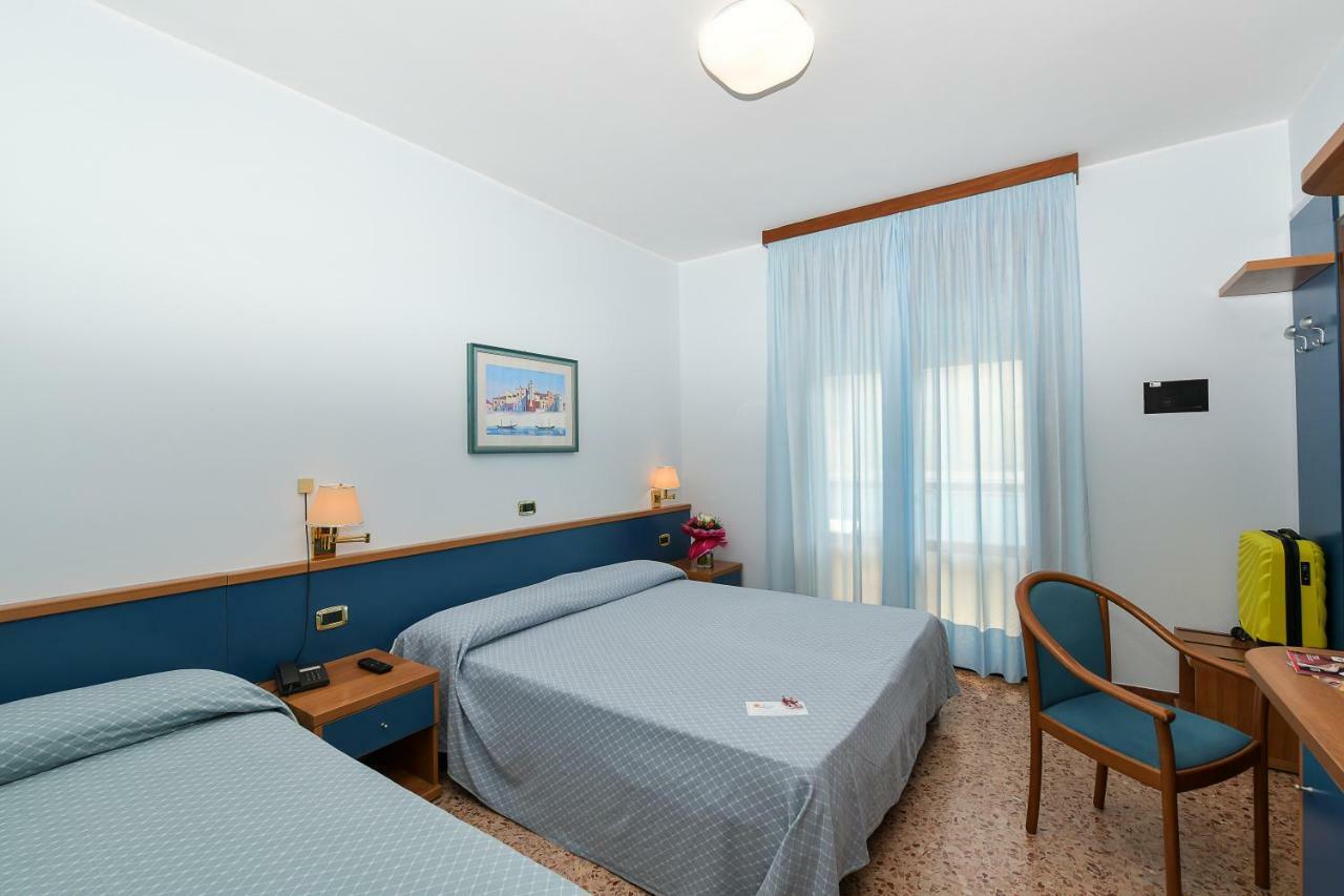 Hotel Souvenir Lido di Jesolo Zewnętrze zdjęcie